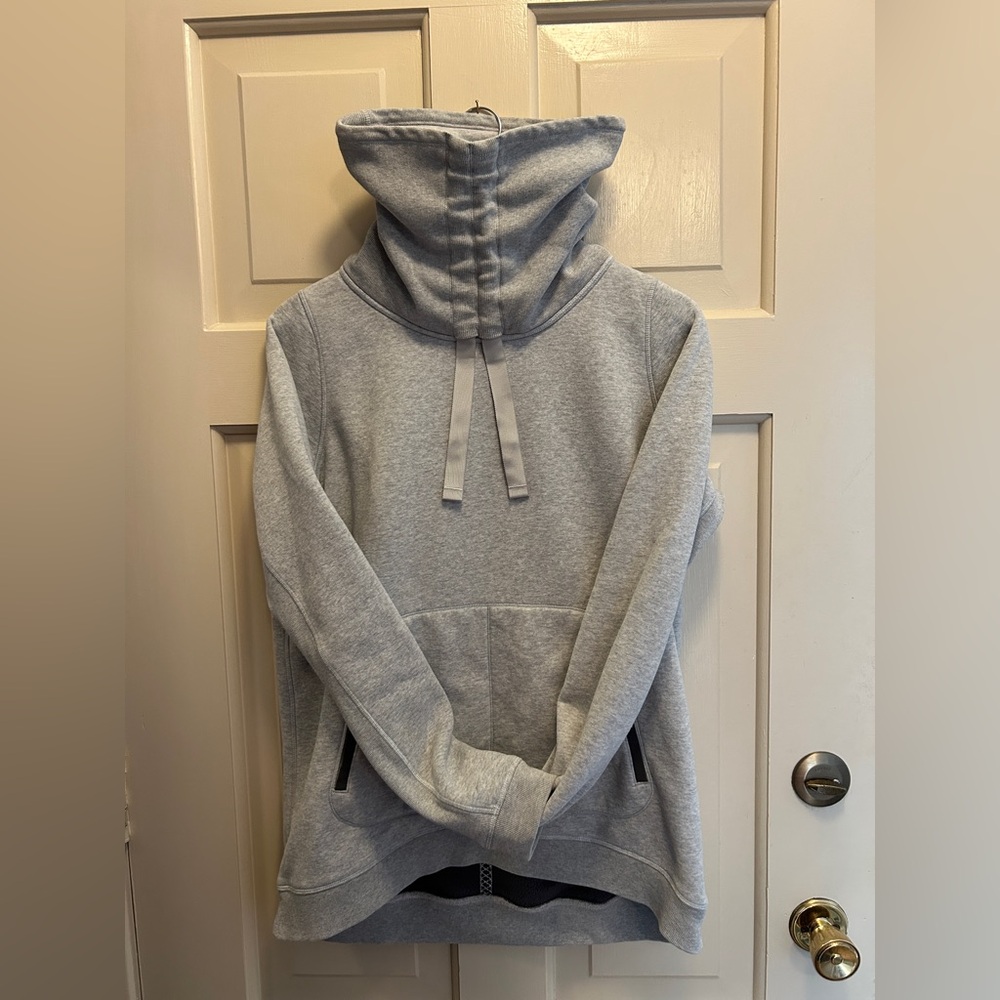 Lululemon: Light Grey Avenue Pullover/Cowl Sweater